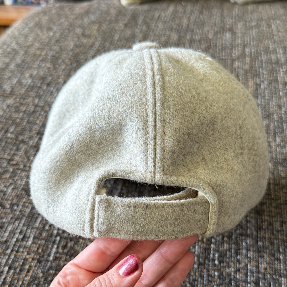 Isabel Marant Light Gray Wool Cap - Picture 4 of 7